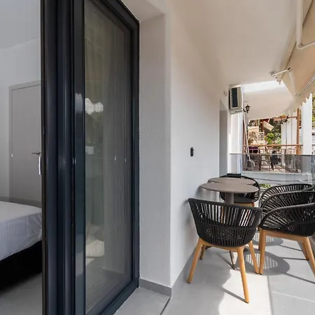 דירה Sithoniars Luxury 1st Floor With Seaview