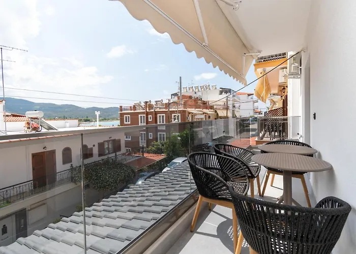 Sithoniars Luxury 1st Floor With Seaview Apartment Neos Marmaras