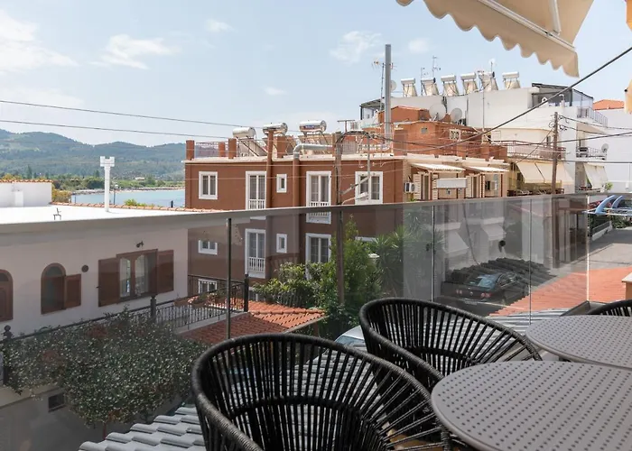 Sithoniars Luxury 1st Floor With Seaview Apartment *